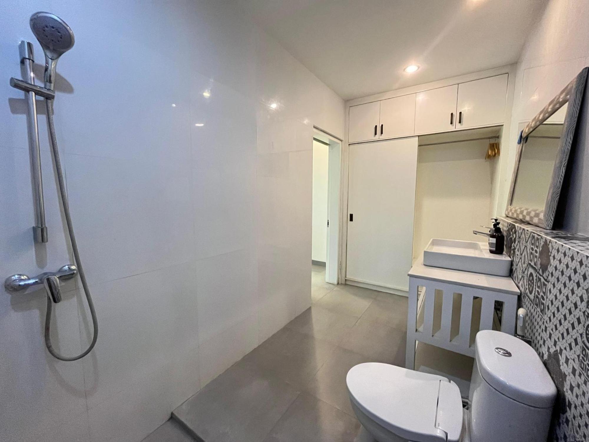 Prada Living Private - 2&3br Villa