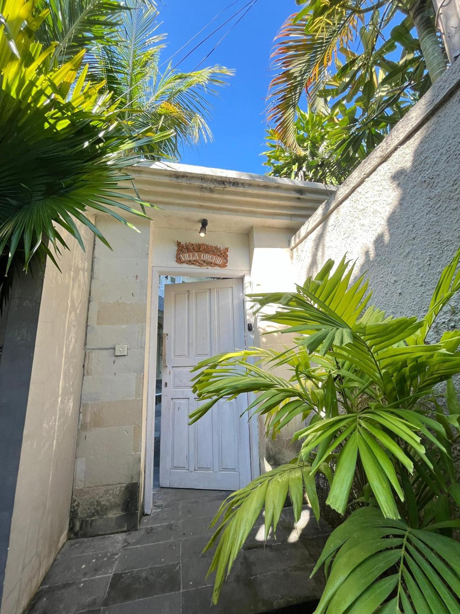 Prada Living Private - 2&3br Villa Seminyak (Bali)